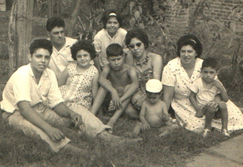 Familia