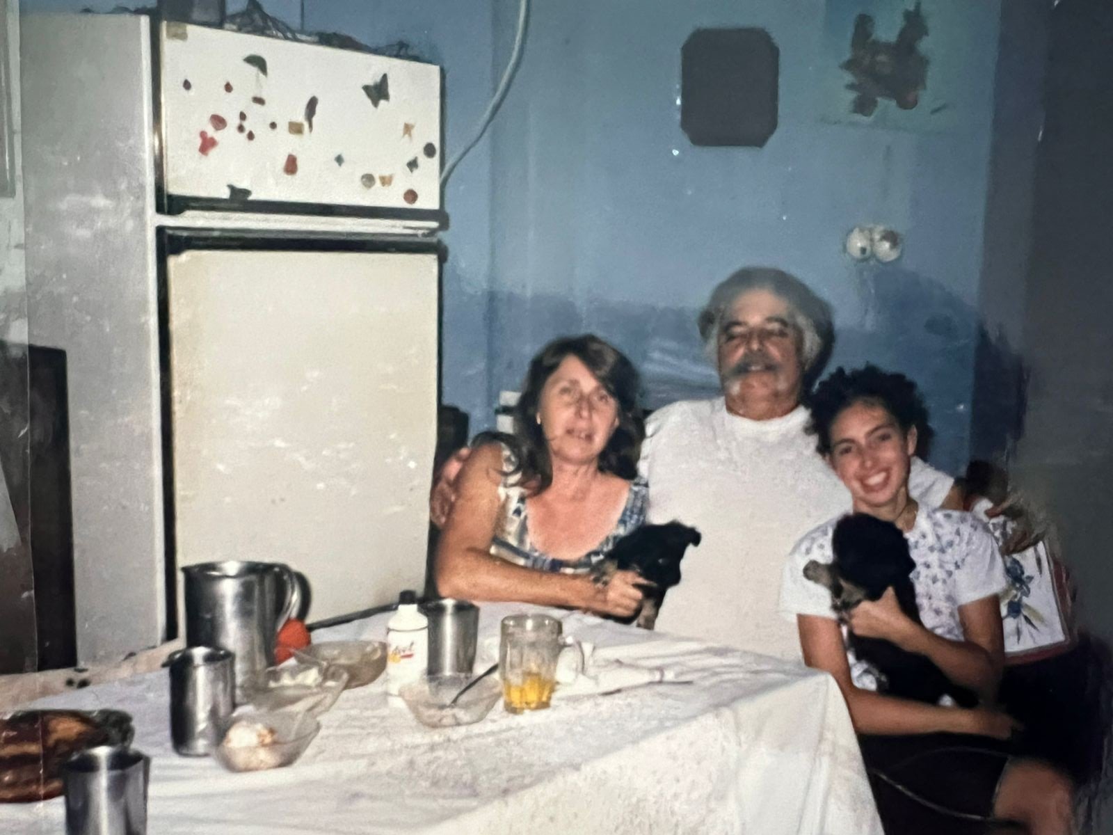 Raul Alberto,Cristina y Cecilia